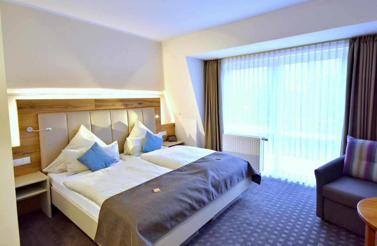 Kirchhatten Hotel & Restaurant Zum Deutschen Hause מראה חיצוני תמונה
