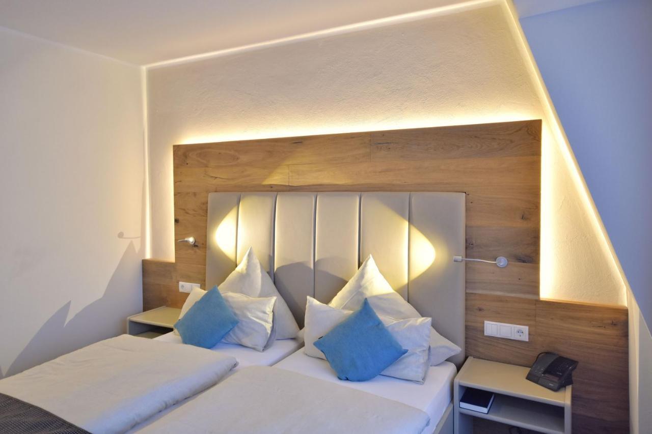 Kirchhatten Hotel & Restaurant Zum Deutschen Hause מראה חיצוני תמונה