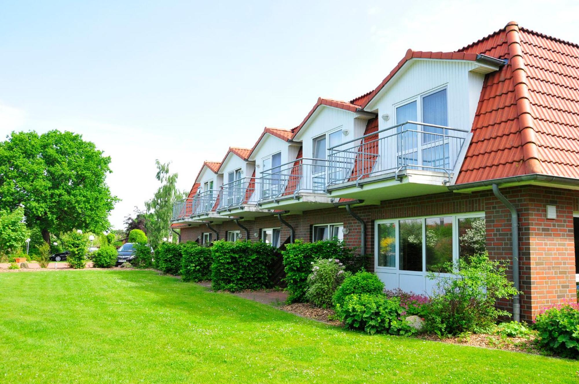 Kirchhatten Hotel & Restaurant Zum Deutschen Hause מראה חיצוני תמונה
