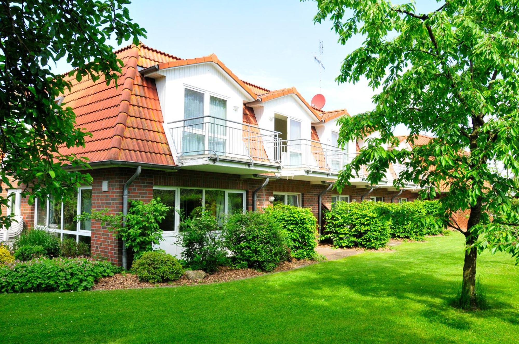 Kirchhatten Hotel & Restaurant Zum Deutschen Hause מראה חיצוני תמונה