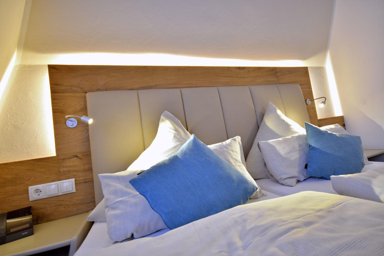 Kirchhatten Hotel & Restaurant Zum Deutschen Hause מראה חיצוני תמונה