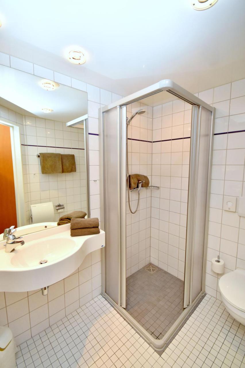 Kirchhatten Hotel & Restaurant Zum Deutschen Hause מראה חיצוני תמונה